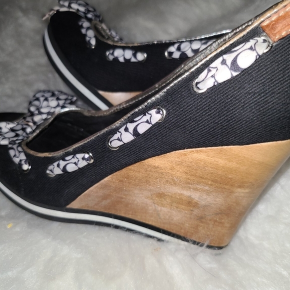 Y2K Coach Size 8.5 Black Fabric Wood Wedge - Picture 7 of 10
